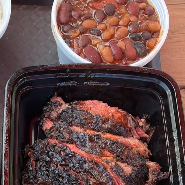 Texas 1 Plate, 1 Meat 1 Side.
