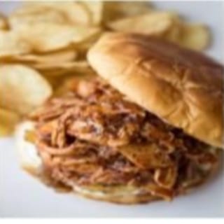 Pulled Chicken Sandwich